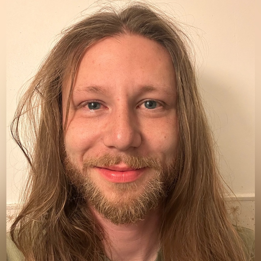 Meet your Posher, Nicholas